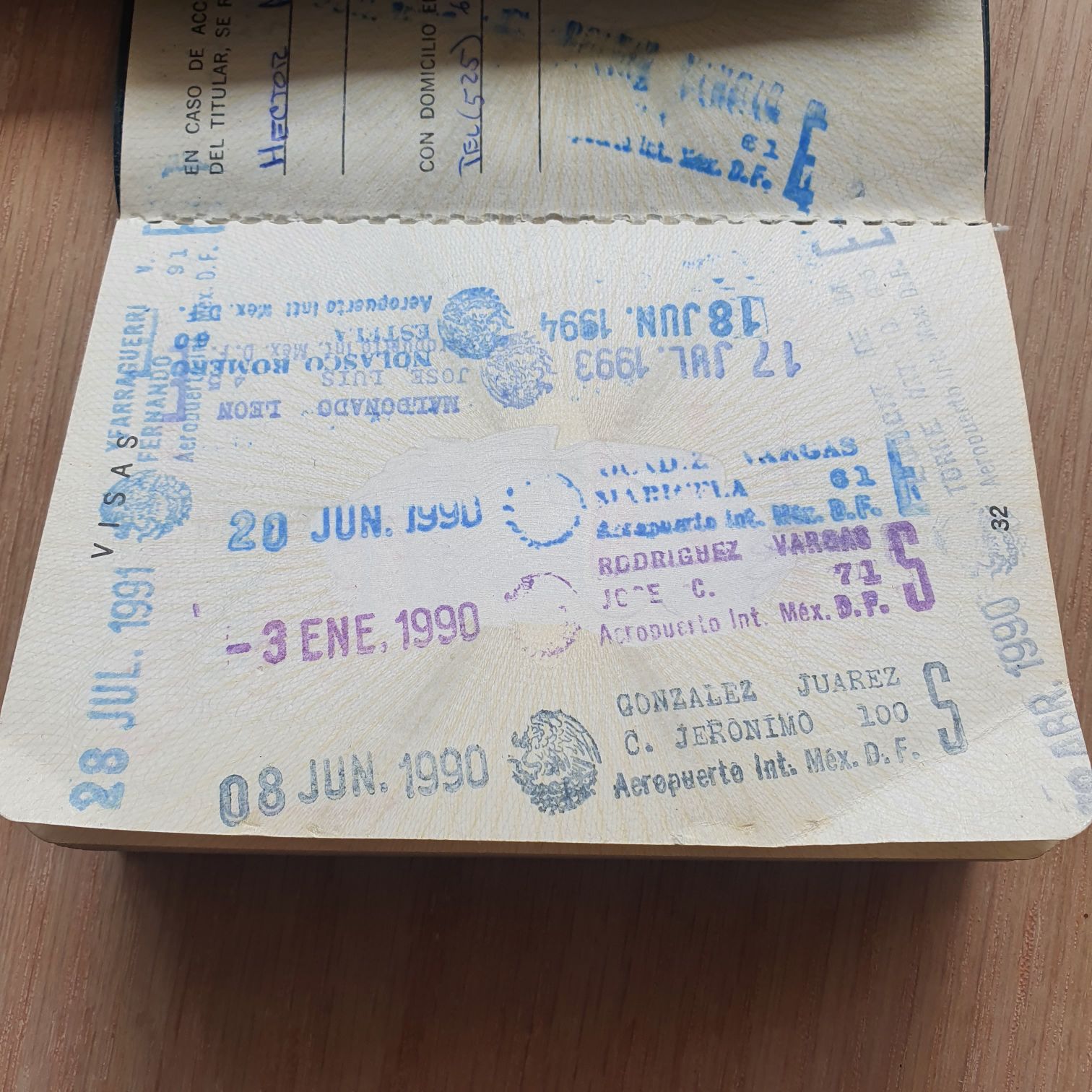 Visa 1989-1994 - Jorge Mandujano Ortiz (Pasaporte 1989-1994) ornament collectible - Main Image 2