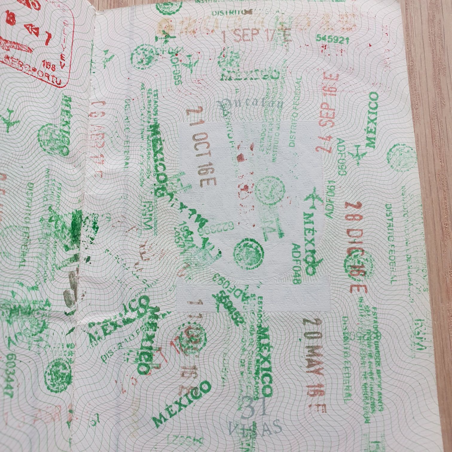 Visa 2016-2026 - Jorge Mandujano Ortiz (Pasaporte 2016-2026) ornament collectible - Main Image 2