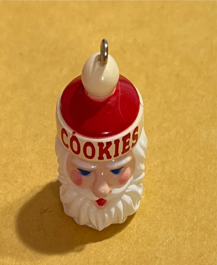 Cute Lil’ Cookie Jar - Miniature (Minature) ornament collectible [Barcode 763795600755] - Main Image 3