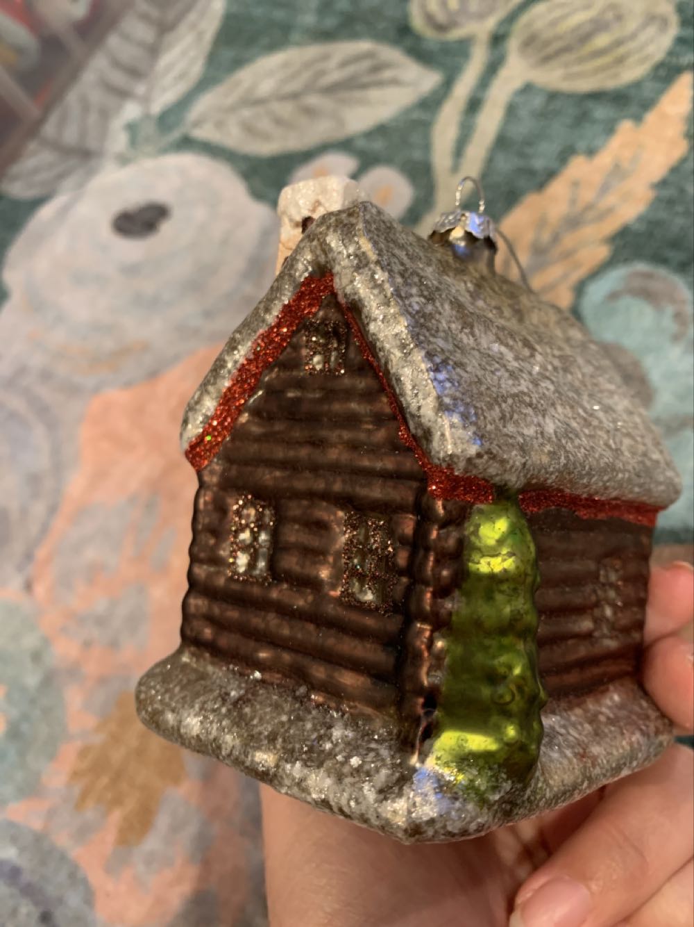 Wooden Cabin  ornament collectible - Main Image 3