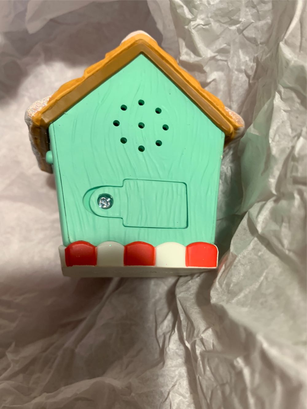 Caroling Cardinal - Caroling Birds (Birds) ornament collectible [Barcode 763795622504] - Main Image 4