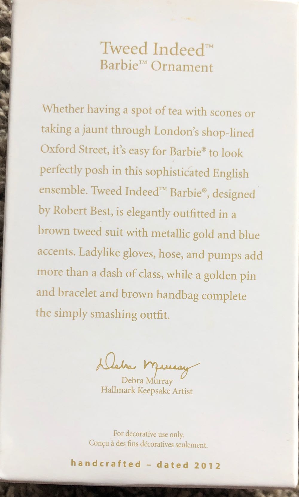 Barbie Tweed Indeed - Holiday Barbie (Barbie Series) ornament collectible [Barcode 795902263317] - Main Image 2