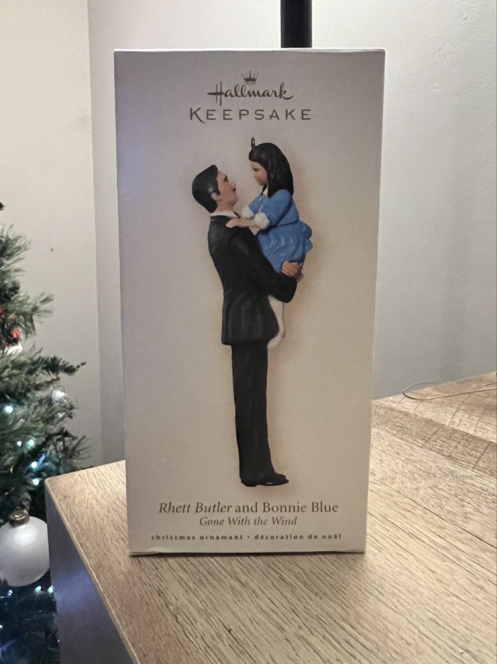 Rhett Butler And Bonnie Blue - Gone With The Wind (Gone With The Wind) ornament collectible [Barcode 015012982138] - Main Image 2