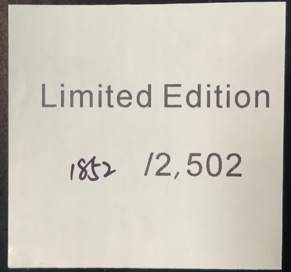 Orlando - Mermen (One World, One Ocean, Let’s Protect It!) ornament collectible [Barcode 807962550500] - Main Image 3