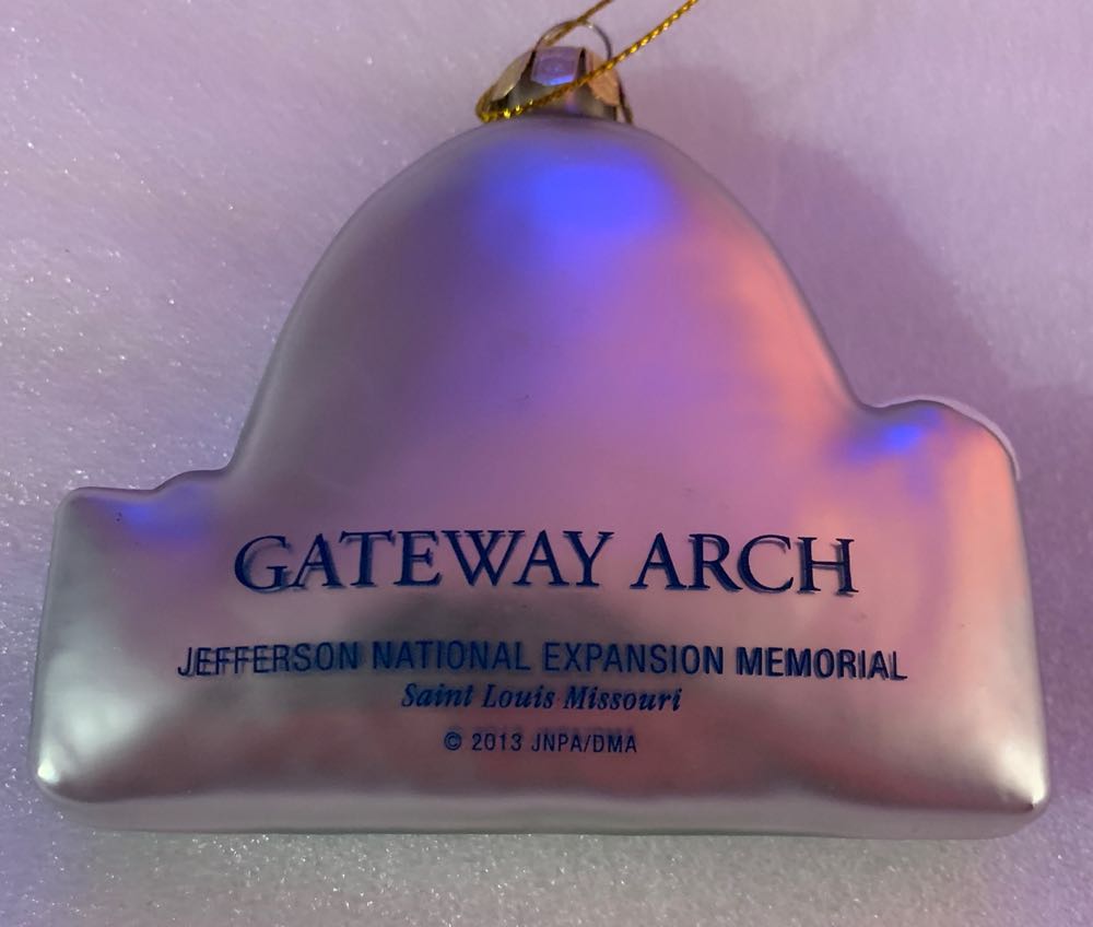 Gateway Arch  ornament collectible [Barcode 678598151079] - Main Image 2