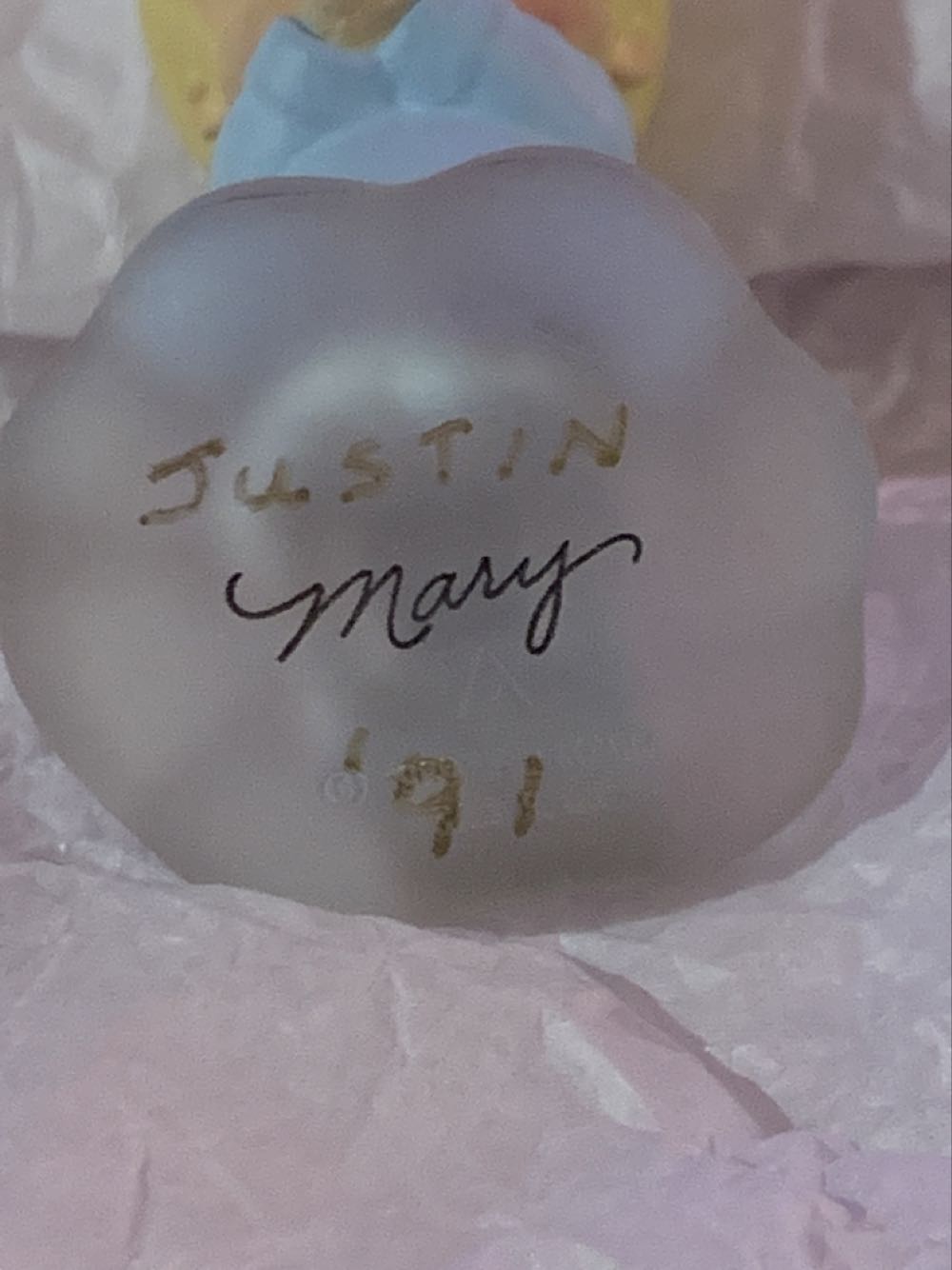 Mary  ornament collectible - Main Image 2