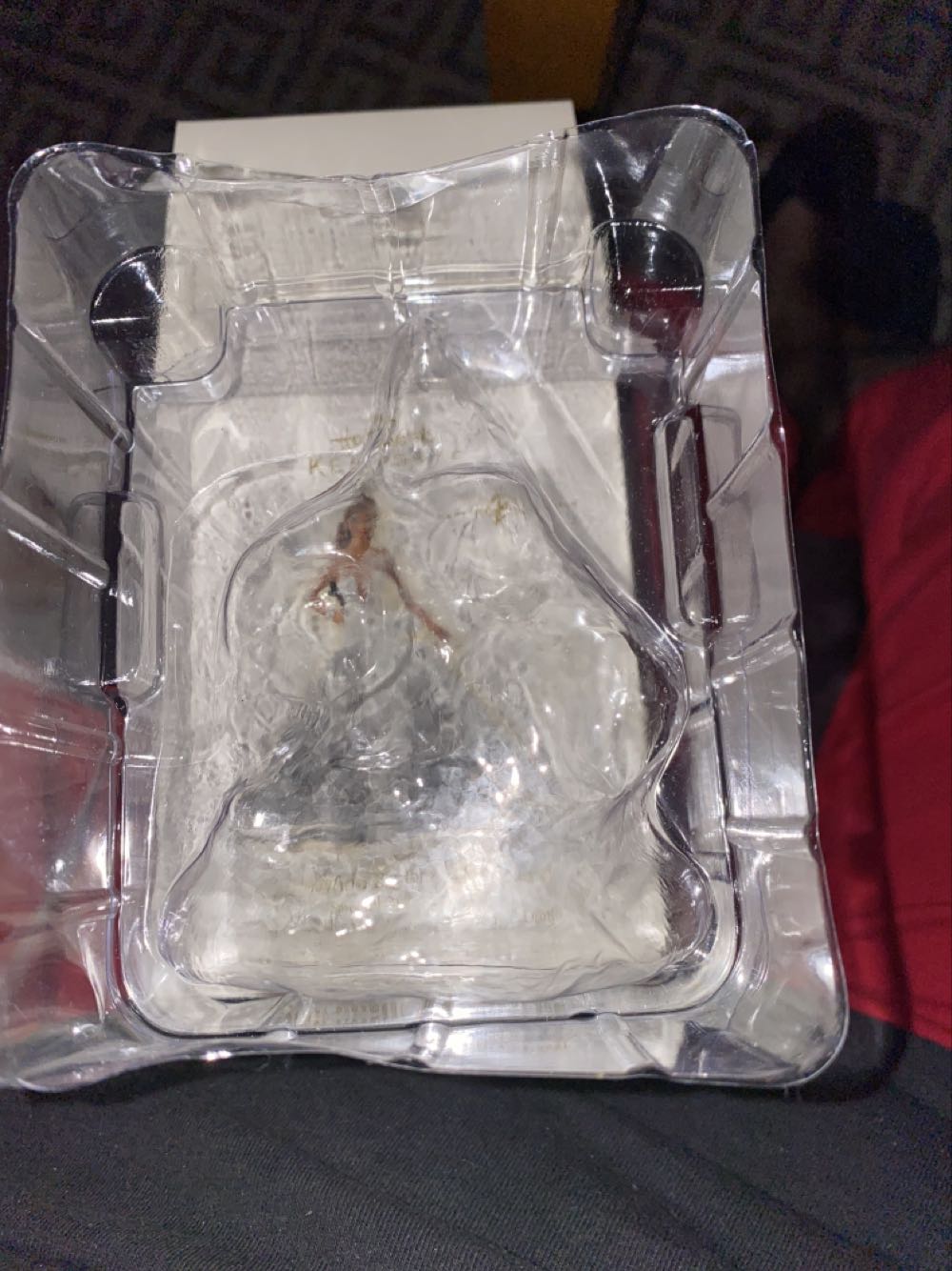 Barbie - Celebration Barbie (Grand Kids) ornament collectible [Barcode 795902042523] - Main Image 3