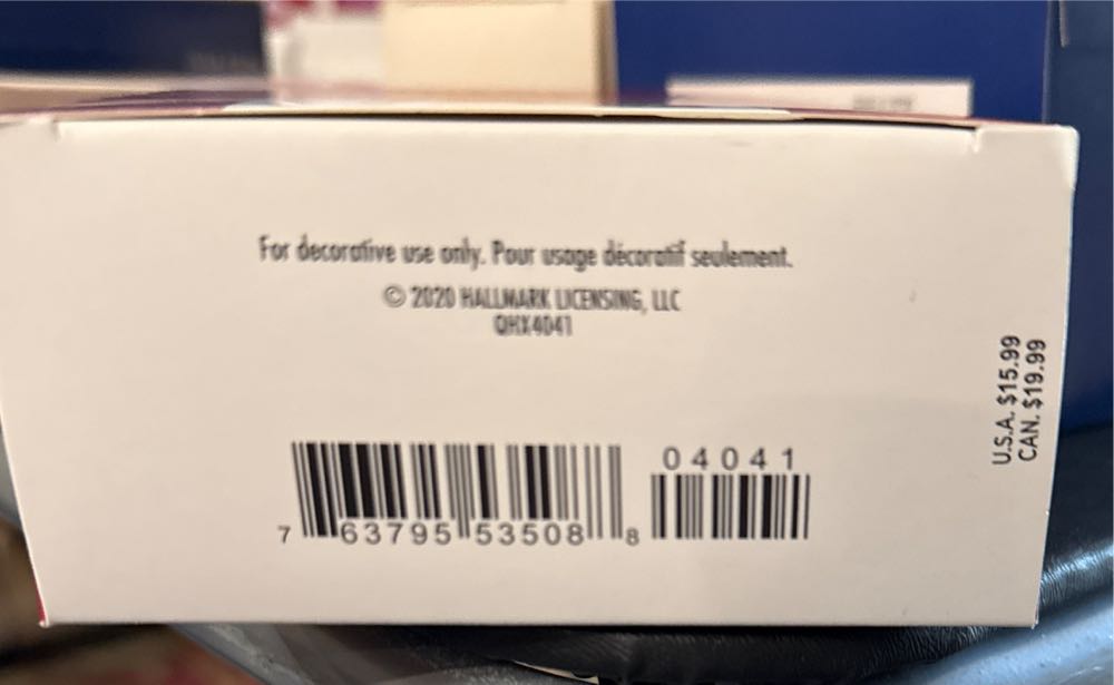 Christmas In Canada - Canadiana (Canada) ornament collectible [Barcode 763795535088] - Main Image 3