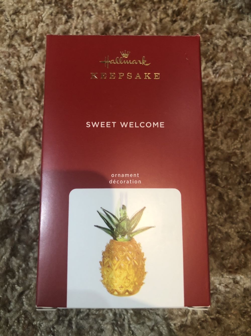 Sweet Welcome Pineapple  ornament collectible [Barcode 763795535095] - Main Image 2