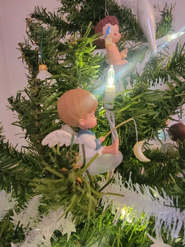 Mary’s Angels 33 - Moonflower - Mary’s Angels (Collectible Series) ornament collectible [Barcode 763795551774] - Main Image 4