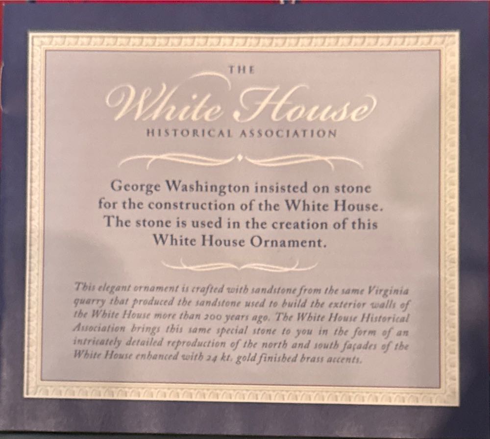 The White House Christmas Ornament Commemorative 2005 - White House Christmas Ornament (US Presidents) ornament collectible [Barcode 678598132283] - Main Image 3