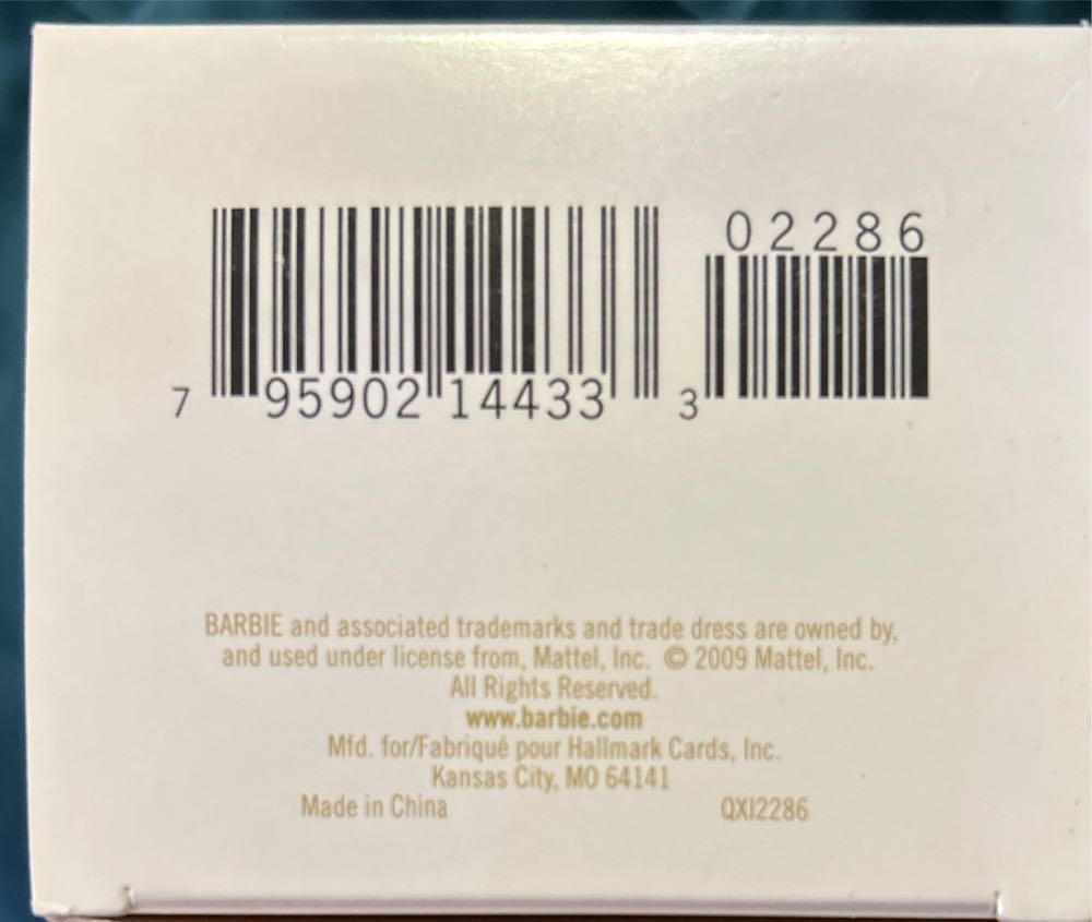 It’s All About The Shoes Tree - Shoes (unofficial) (Barbie) ornament collectible [Barcode 795902144333] - Main Image 3