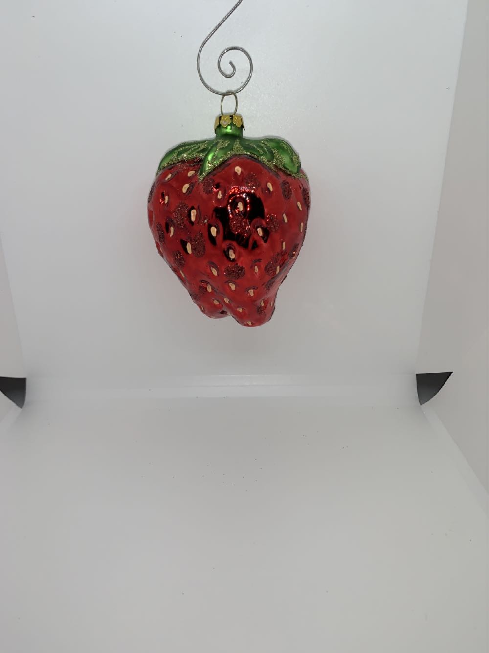 Strawberry  ornament collectible - Main Image 2