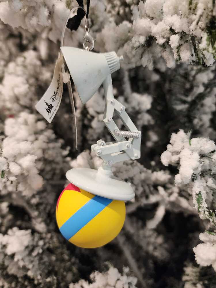 Luxo, The Pixar Lamp - Disney Parks Ornament Collection (Disney Parks Exclusive Ornament) ornament collectible [Barcode 400020899385] - Main Image 2