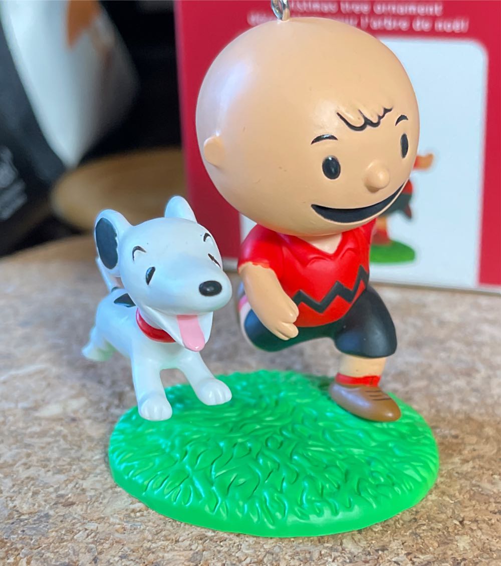 A Boy And His Dog - The Peanuts Gang (Charlie Brown & Snoopy) ornament collectible [Barcode 763795622788] - Main Image 4