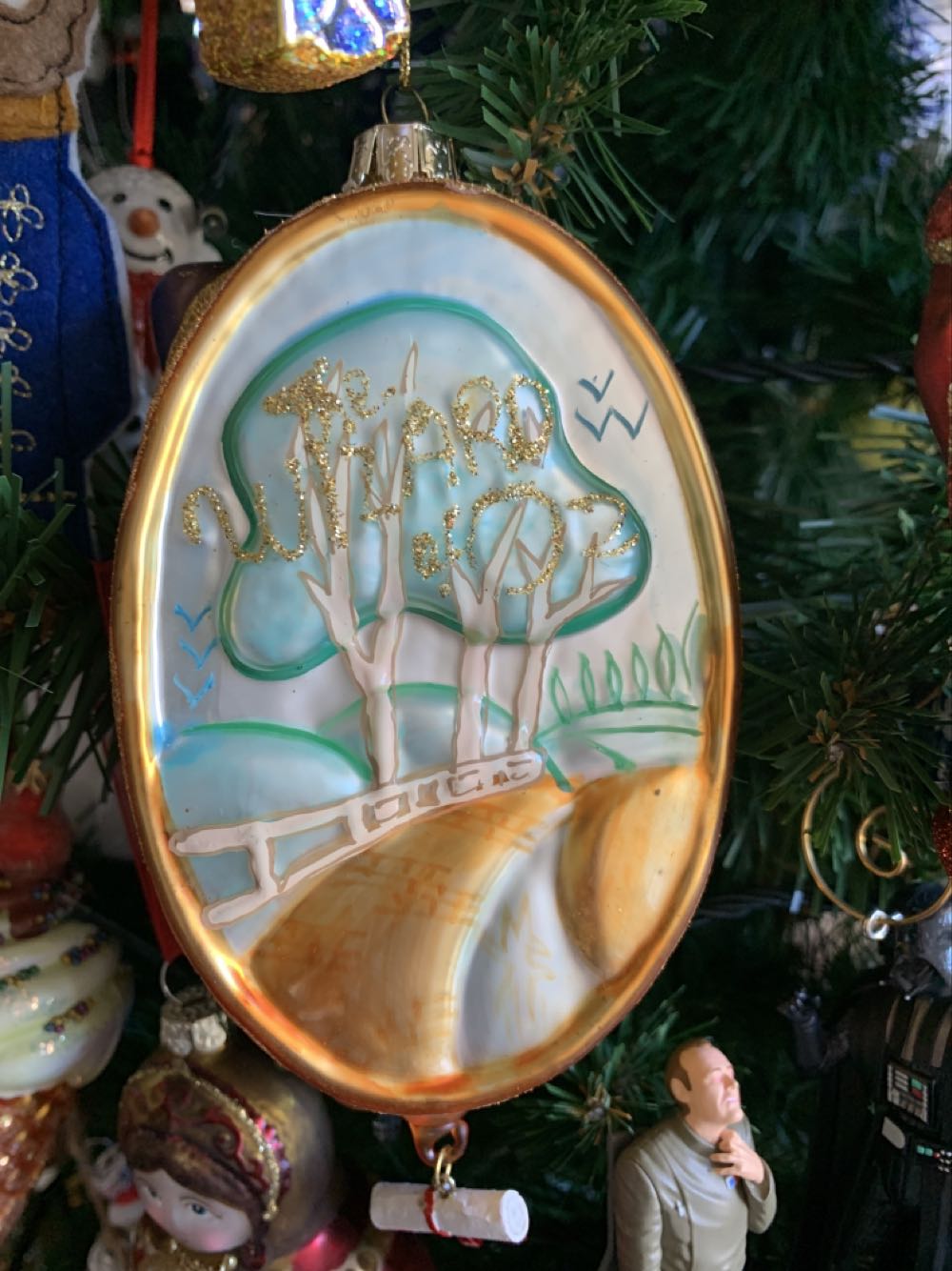 Wizard Of Oz - Scarecrow  ornament collectible - Main Image 2