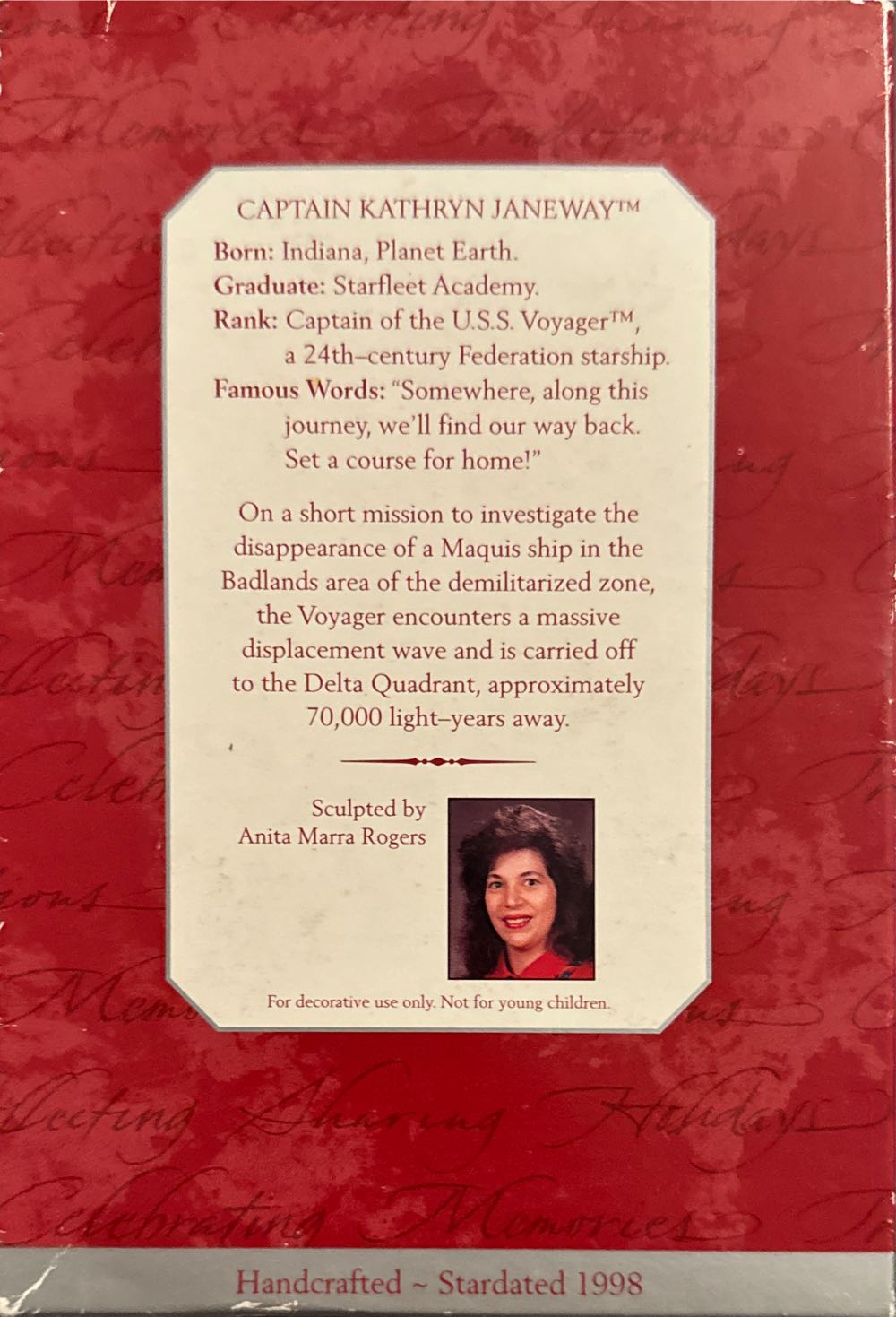 Captain Kathryn Janeway - Star Trek: Voyager (Star Trek) ornament collectible - Main Image 2