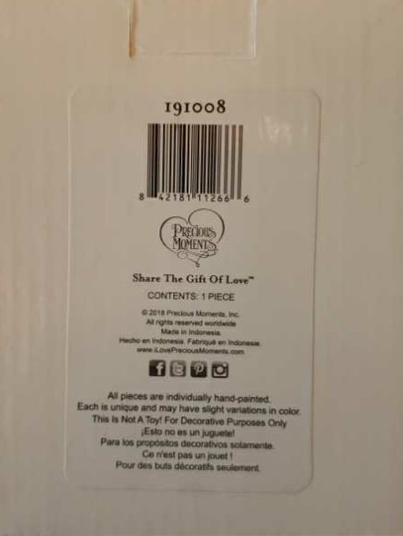 Holiday Pug Hugs - Precious Moments Ornaments (Christmas) ornament collectible [Barcode 842181112666] - Main Image 2