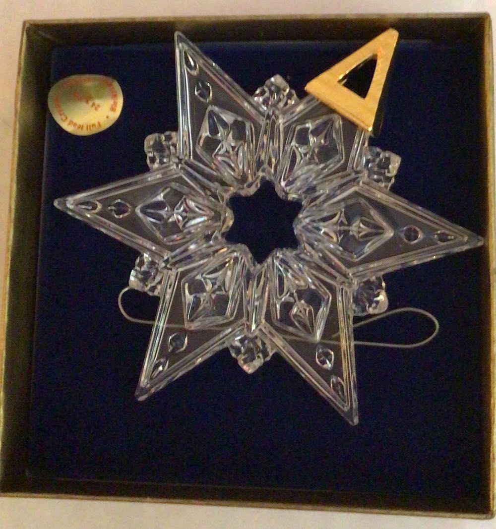 Metropolian Museum Star  ornament collectible - Main Image 1
