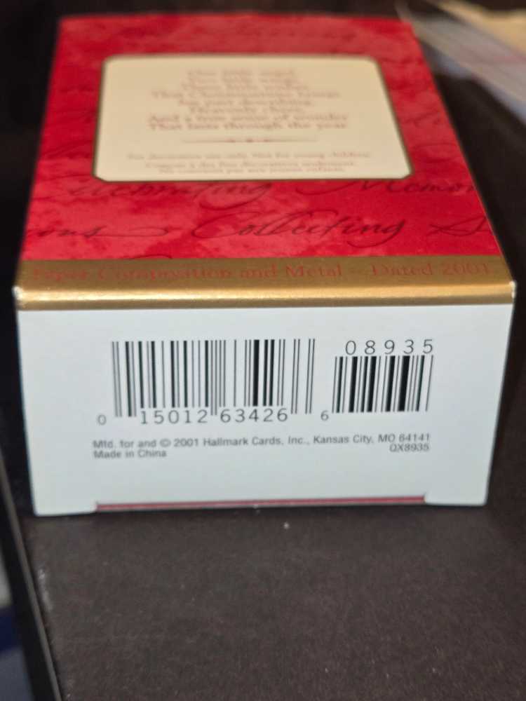 One Little Angel QX8935  (Angels) ornament collectible [Barcode 015012634266] - Main Image 3