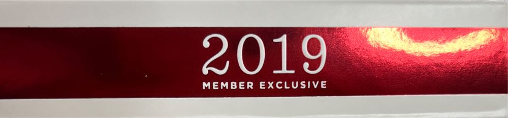 Remember The Magic - KOC CLUB EXCLUSIVE (Snowflake) ornament collectible - Main Image 3