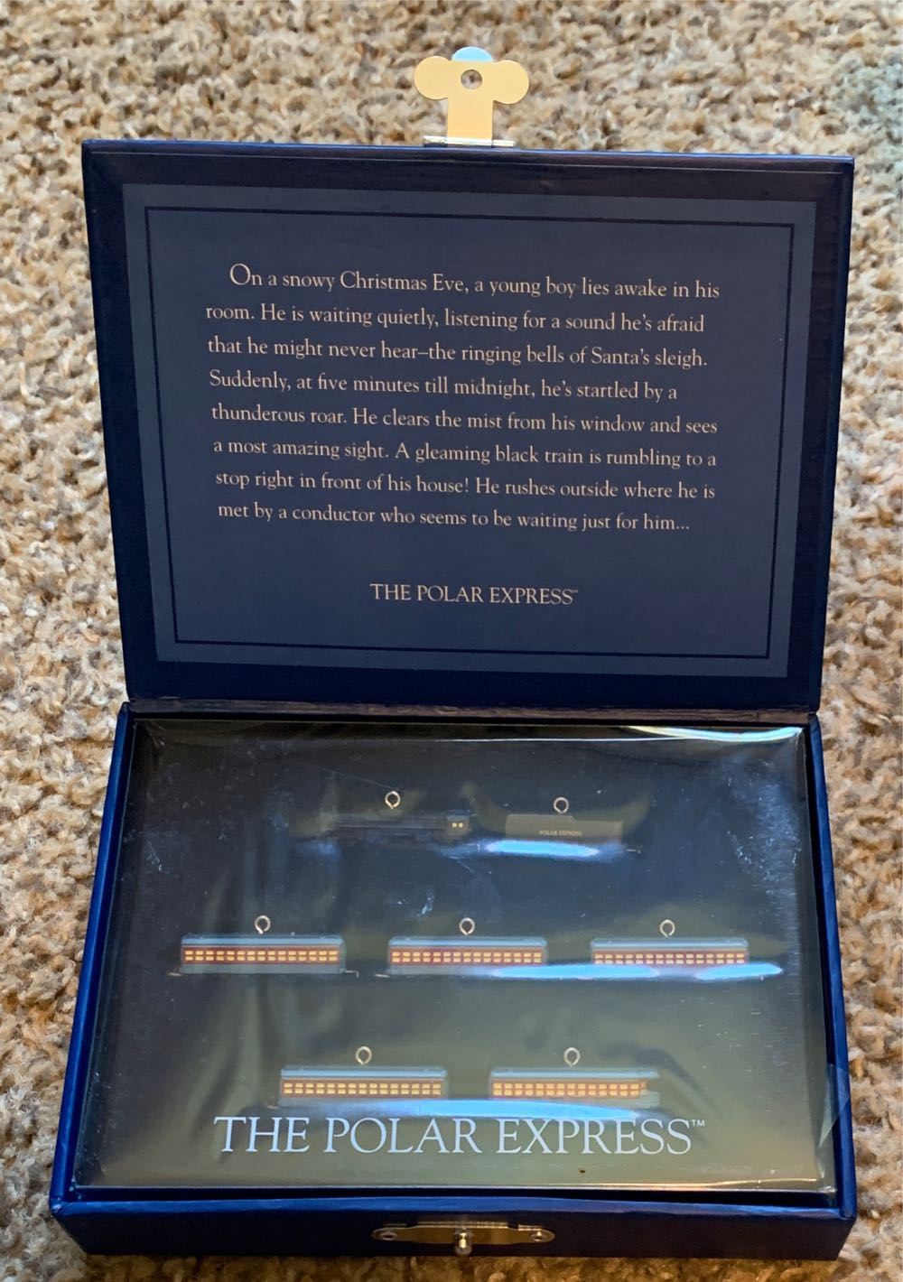 The Polar Express Train Set - The Polar Express (Trains, Mini) ornament collectible [Barcode 015012891638] - Main Image 4