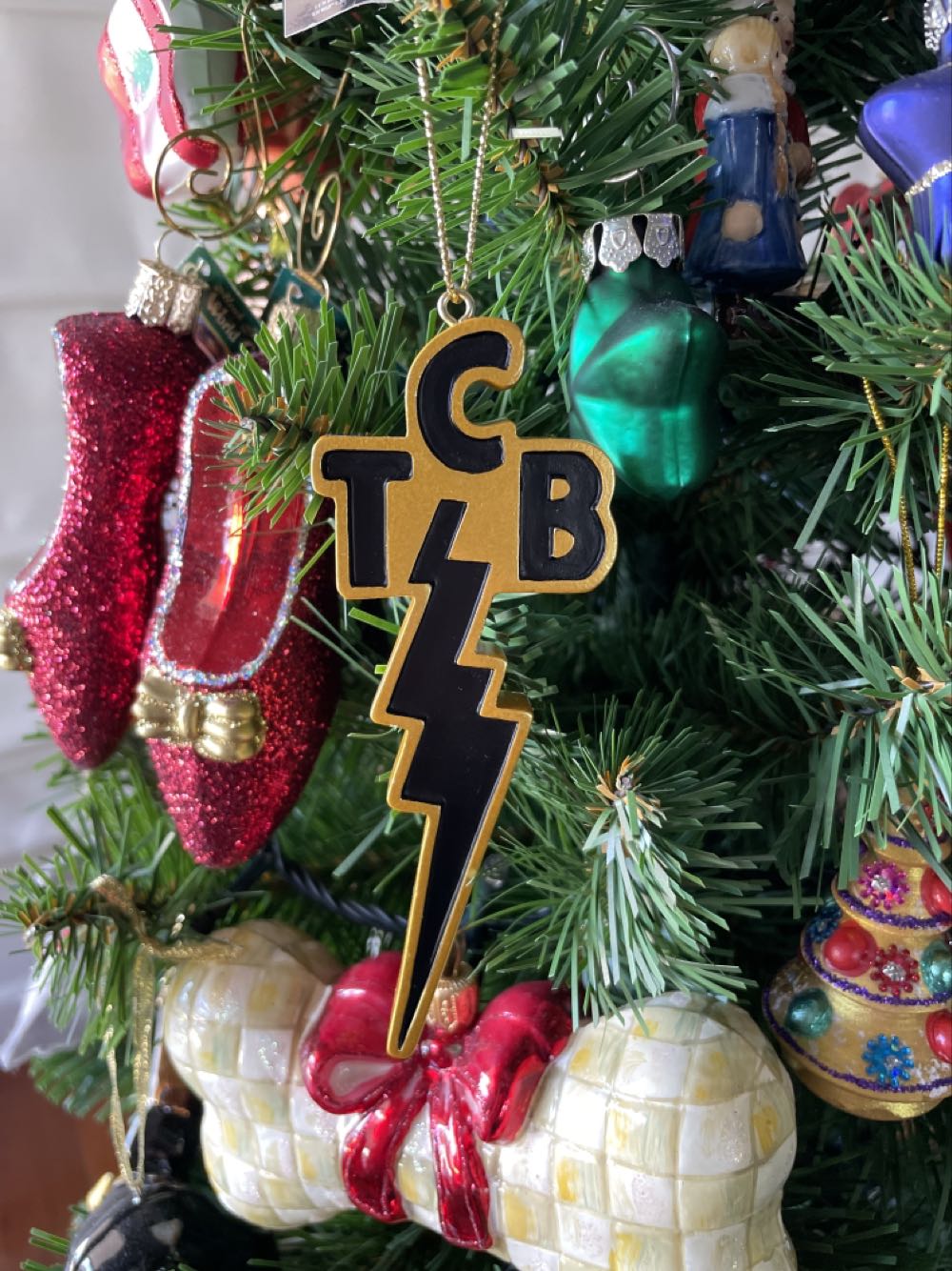 Baby Dory With Mum And Dad