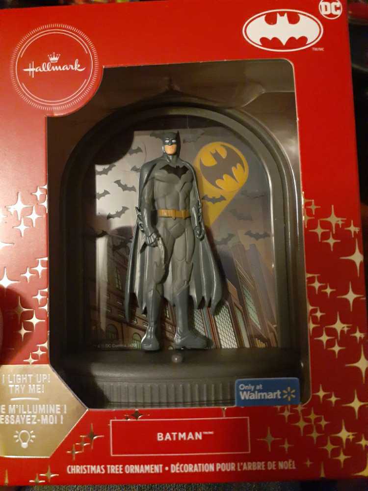 Medium-Large Green Ball With Penguin