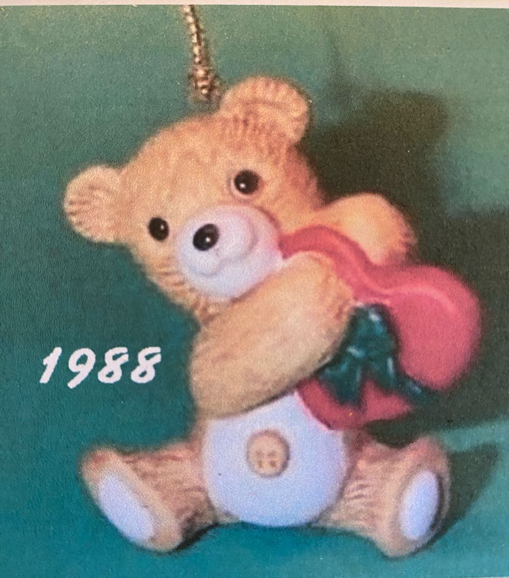 #6 Cinnamon Bear - Cinnamon Bear ornament collectible - Main Image 3