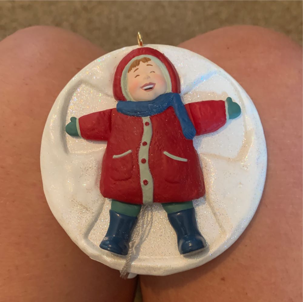 Snow Angel  ornament collectible [Barcode 015012739138] - Main Image 3