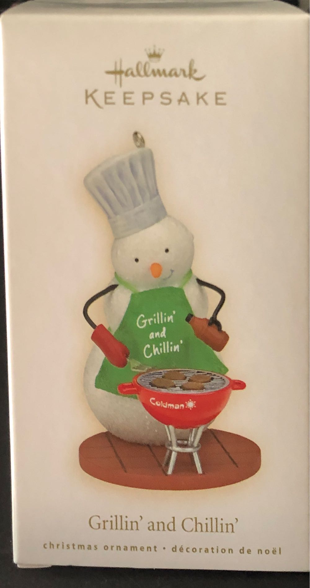 Grillin’ and Chillin’ - Keepsake Ornament (Backyard Cooking) ornament collectible [Barcode 795902018900] - Main Image 2