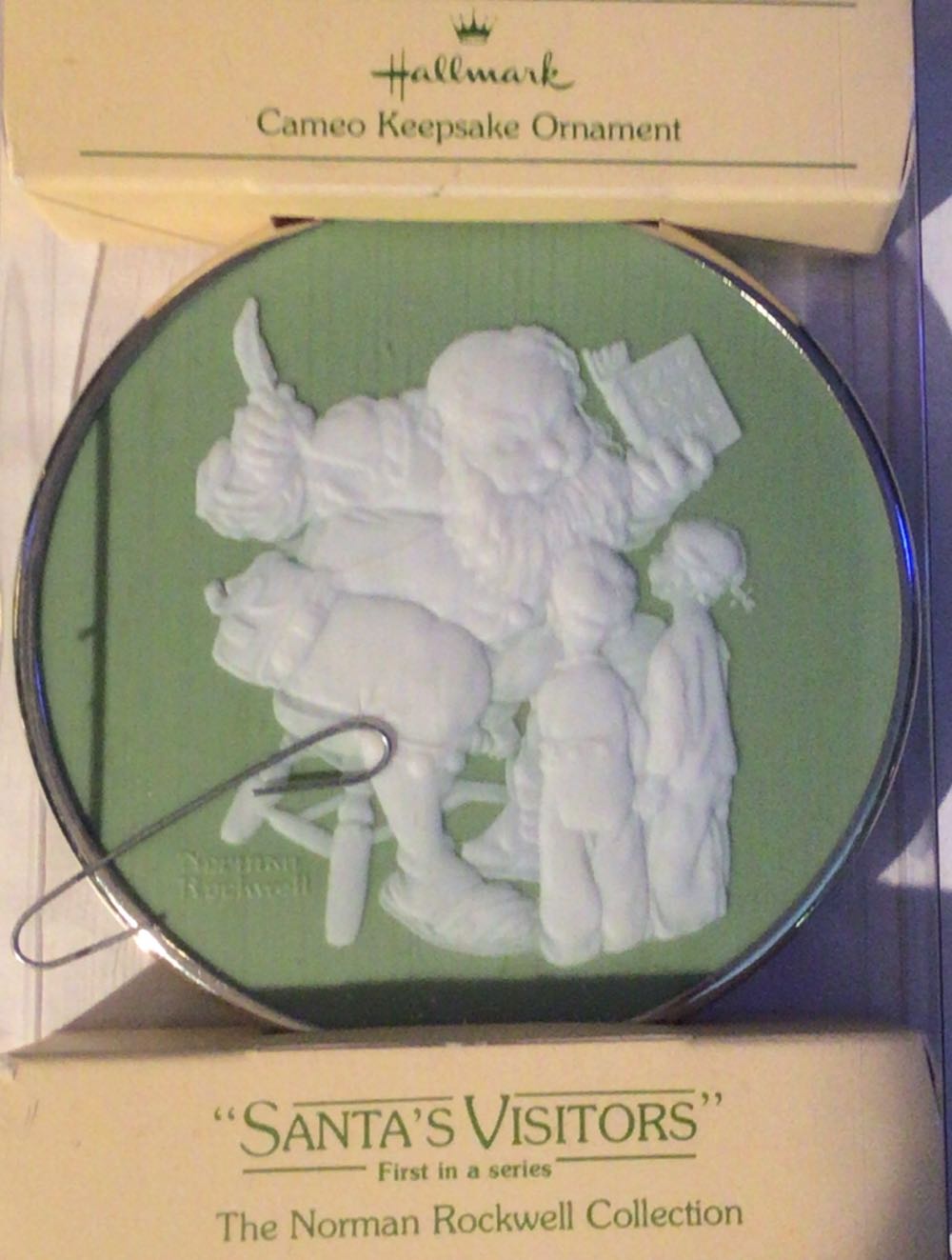 The Birds Christmas Tree