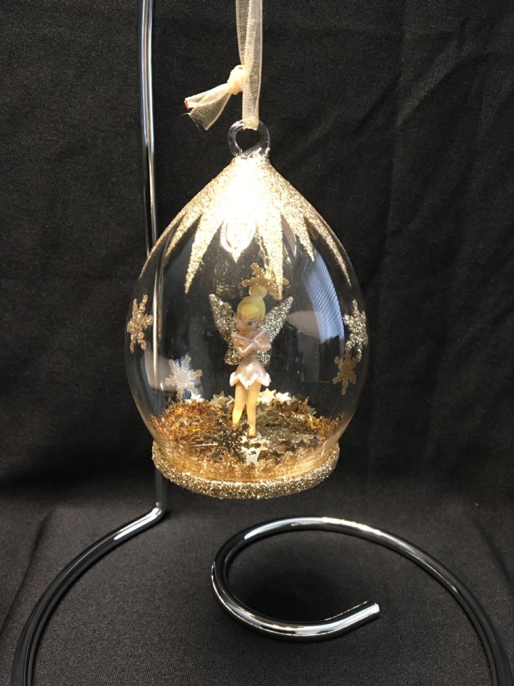 Medium Gold Teardrop With Red And Green Flowers