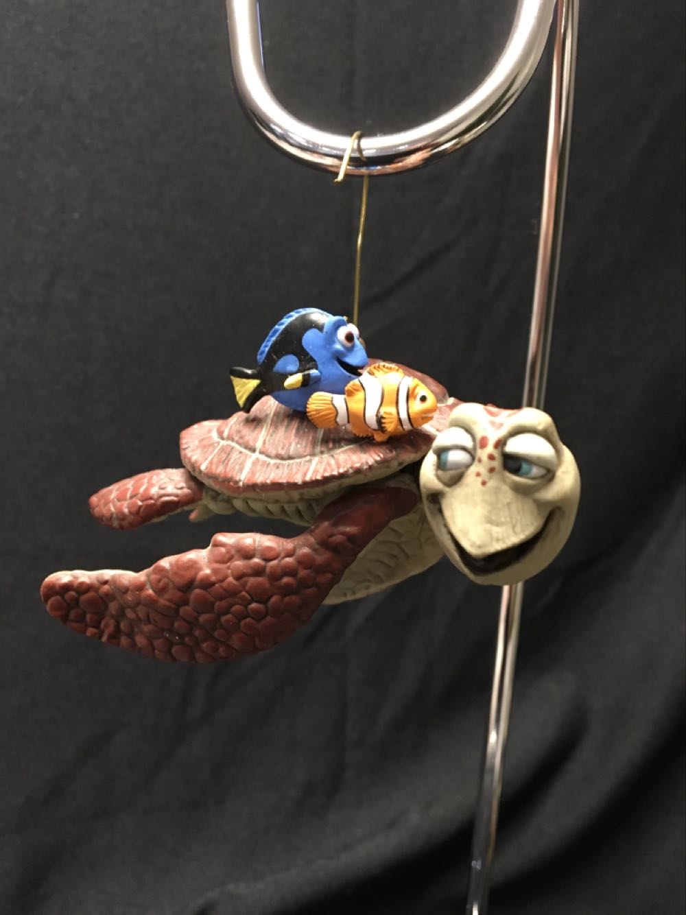 Finding Nemo - Squirt With Diry And Nemo On His Back  ornament collectible - Main Image 1