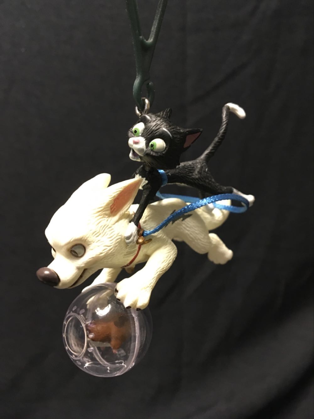 Glowing Pewter Wreath