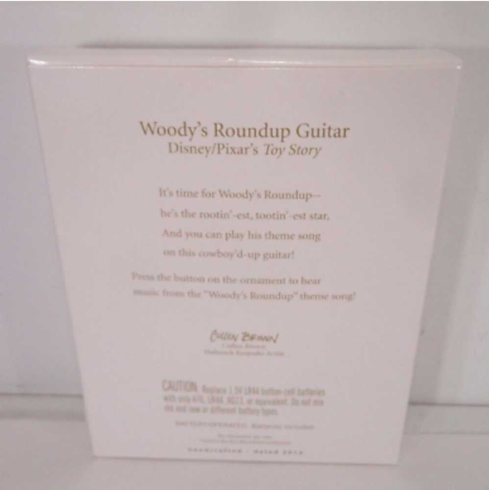 Toy Story - Woodys Guitar Plays Music  ornament collectible - Main Image 3