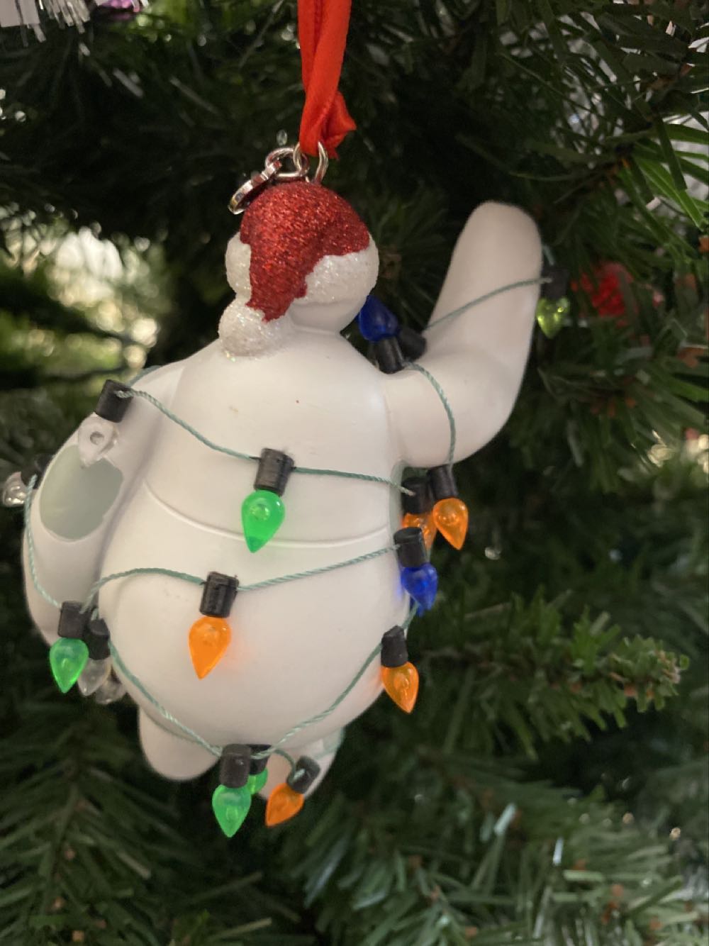 Baymax - Tangled In Christmas Lights - Disney Sketchbook ornament collectible - Main Image 2