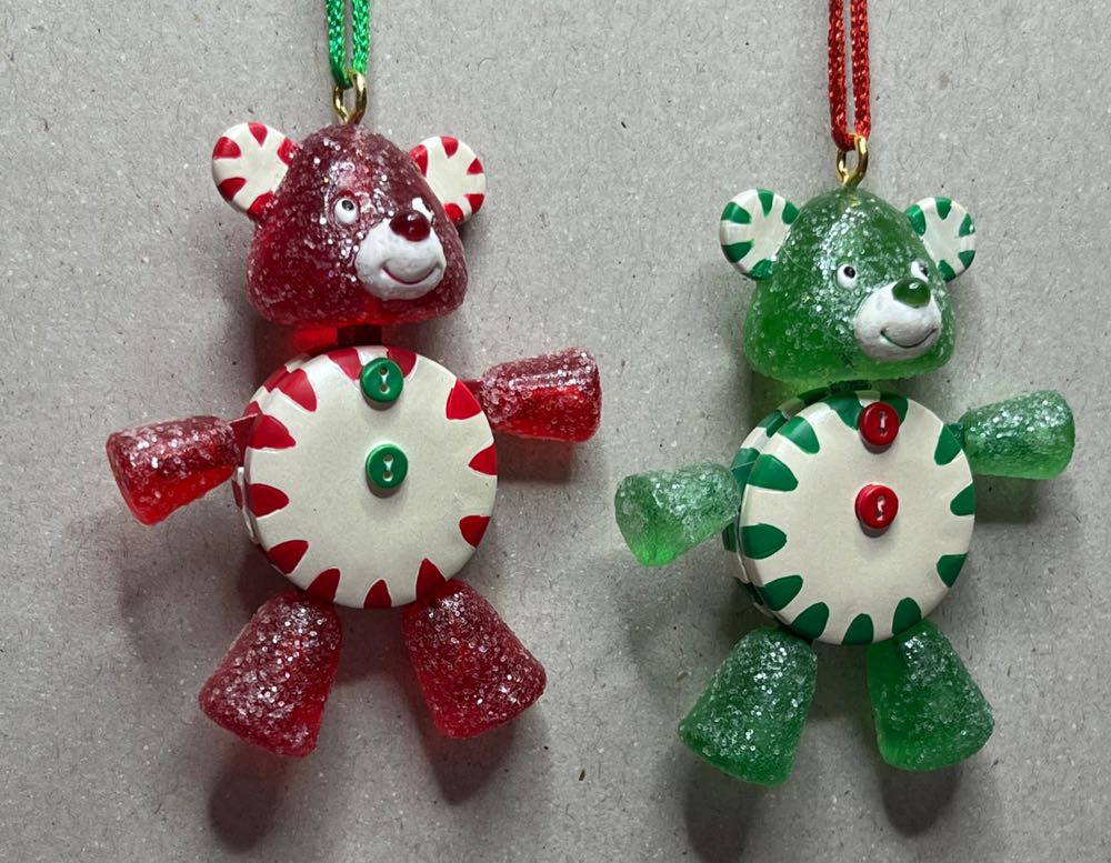 Peppermint Pals - Peppermint Series (Peppermint, Gumdrops, Bear) ornament collectible [Barcode 015012958409] - Main Image 3