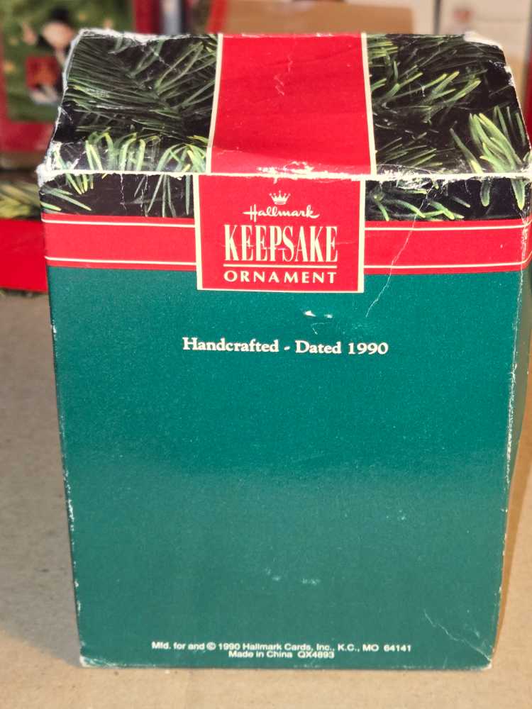 Sweetheart   (Other) ornament collectible [Barcode 070000027475] - Main Image 2