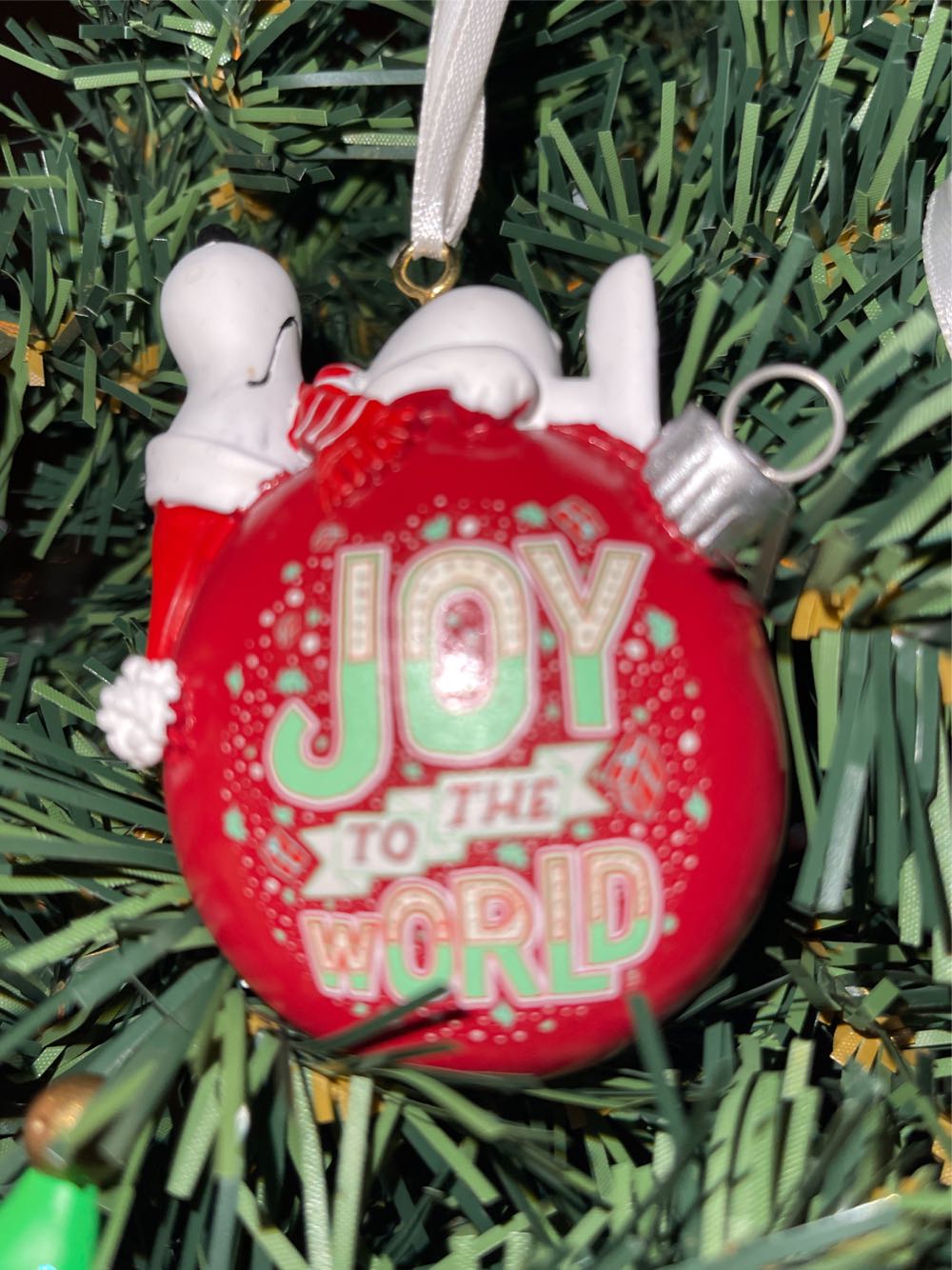 Joy To The World Snoopy Setting On Ornament - The Peanut’s Gang (Snoopy) ornament collectible [Barcode 763795656745] - Main Image 3