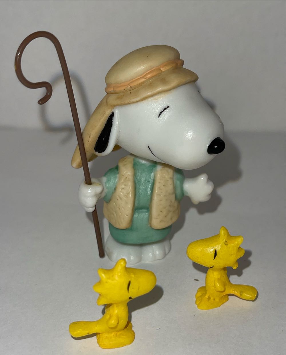 Shepherd And His Flock - Peanuts Gallery (Snoopy) ornament collectible [Barcode 015012634143] - Main Image 4