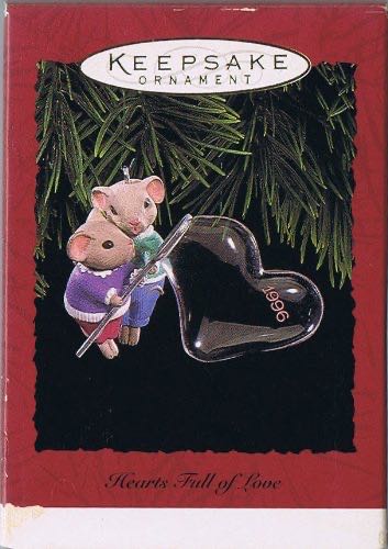 Hearts Full Of Love - Keepsake Series (Mice) ornament collectible [Barcode 015012305425] - Main Image 1