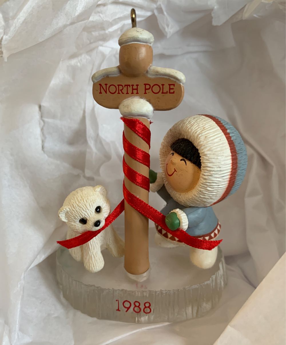 Frosty Friends #9 (1988) - Collector’s Series ornament collectible - Main Image 3