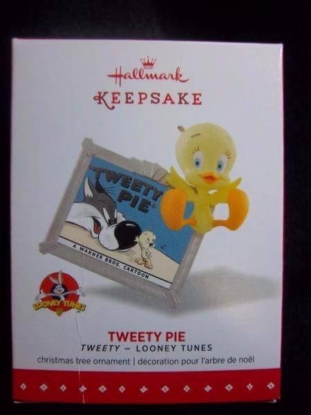 Tweety Pie - Television (Looney Tunes) ornament collectible [Barcode 763795978151] - Main Image 3
