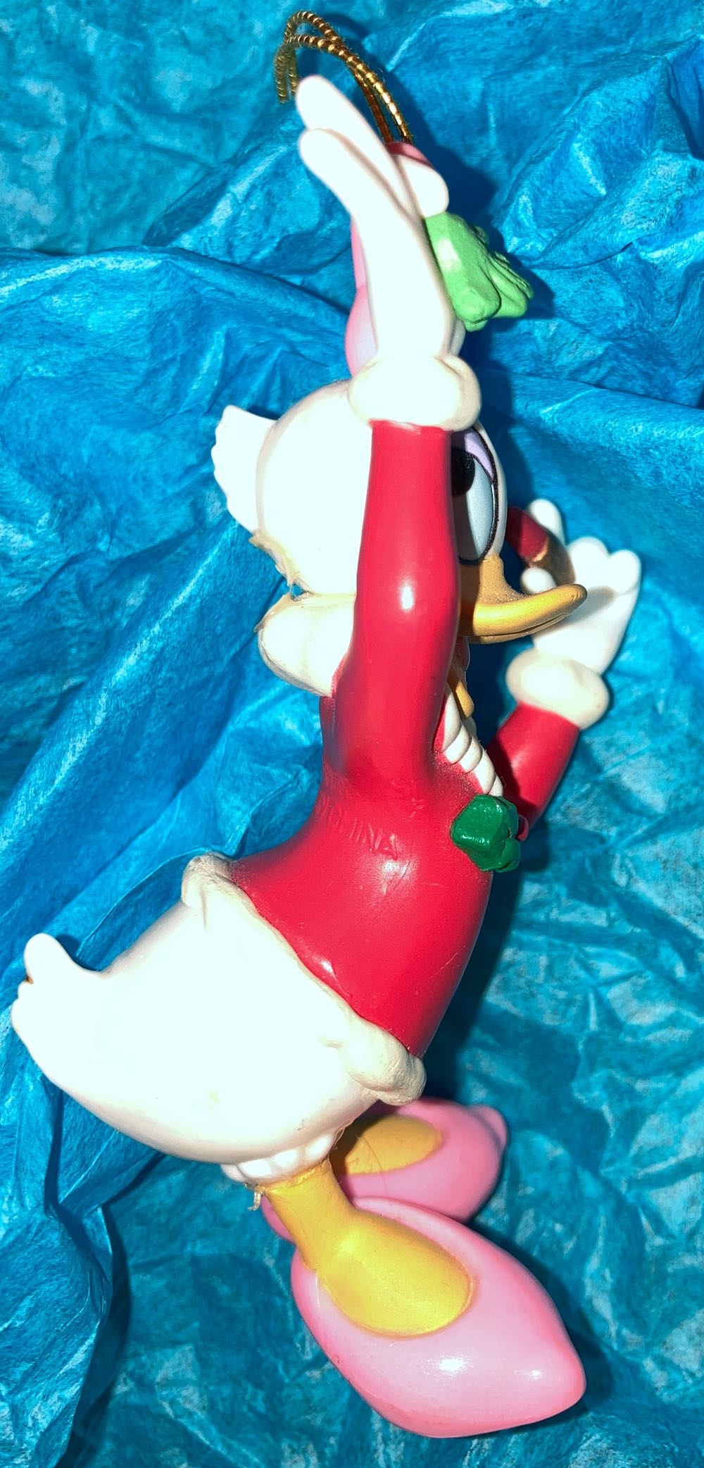 Daisy With Mistletoe - Daisy Duck ornament collectible - Main Image 4