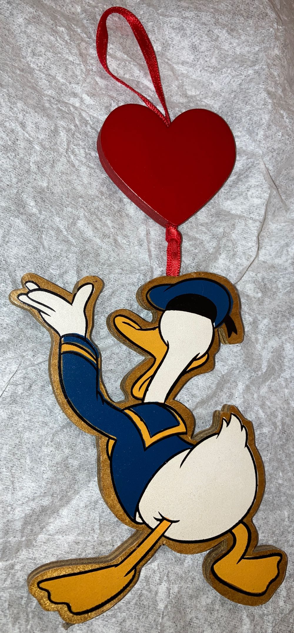 Classic Donald Duck - Donald Duck ornament collectible - Main Image 2