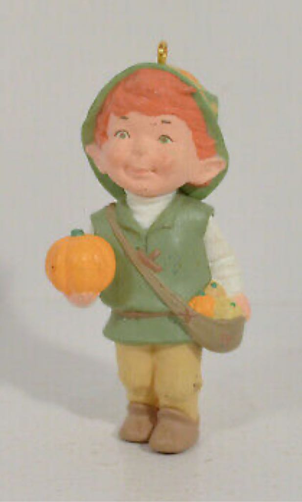Garden Elves Collection Harvest Joy (Autumn) - Garden Elves Collection (Harvest Joy) ornament collectible [Barcode 015012138740] - Main Image 2