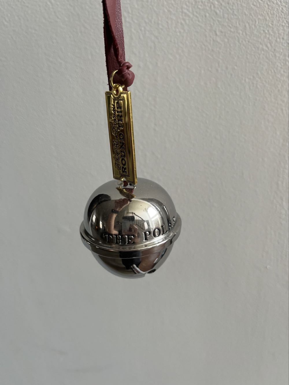 Polar Express The Santa’s Sleigh Bell - The Polar Express (Christmas Movies) ornament collectible [Barcode 763795551828] - Main Image 4