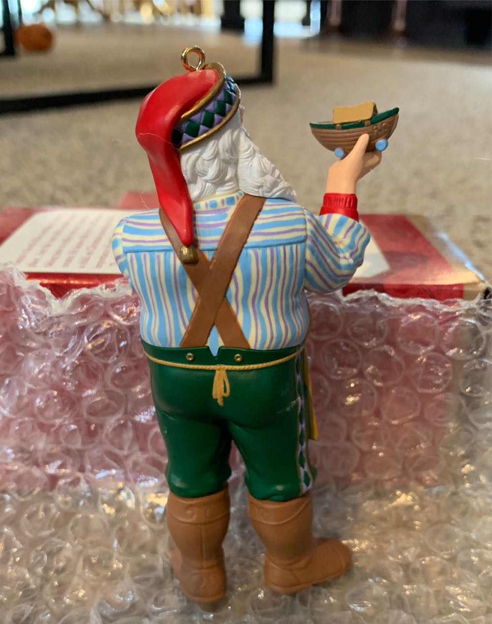 The Toymakers Gift - Toymaker Santa (Santa) ornament collectible - Main Image 4