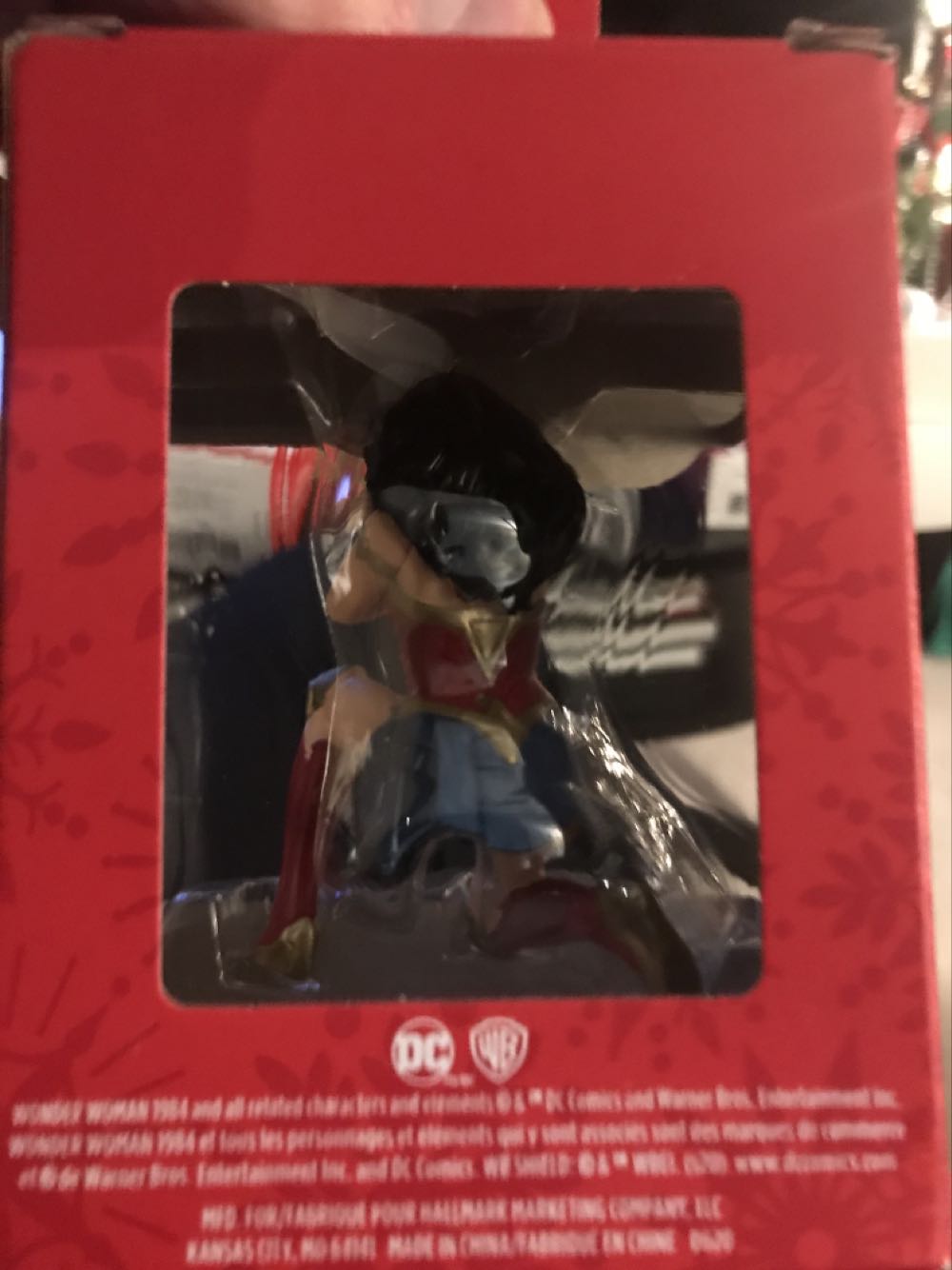 Wonder Woman 1984 Walmart - WW84 Wonder Woman (DC Superheroes) ornament collectible [Barcode 763795682812] - Main Image 2